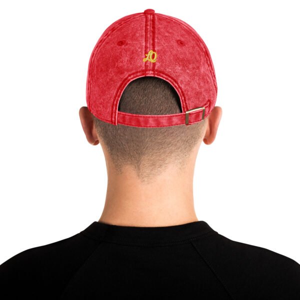 vintage-cap-red-back-693bbdcd78d70.jpg Leontes
