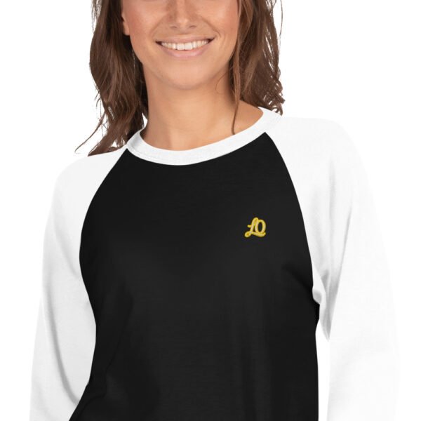 unisex-34-sleeve-raglan-shirt-black-white-zoomed-in-698bb7b66c591.jpg Avorio