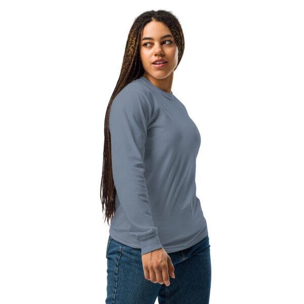 unisex-garment-dyed-heavyweight-long-sleeve-shirt-blue-jean-right-698bb843db462.jpg Trama