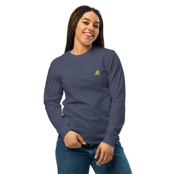 unisex-garment-dyed-heavyweight-long-sleeve-shirt-navy-front-698bb843d93a0.jpg Trama