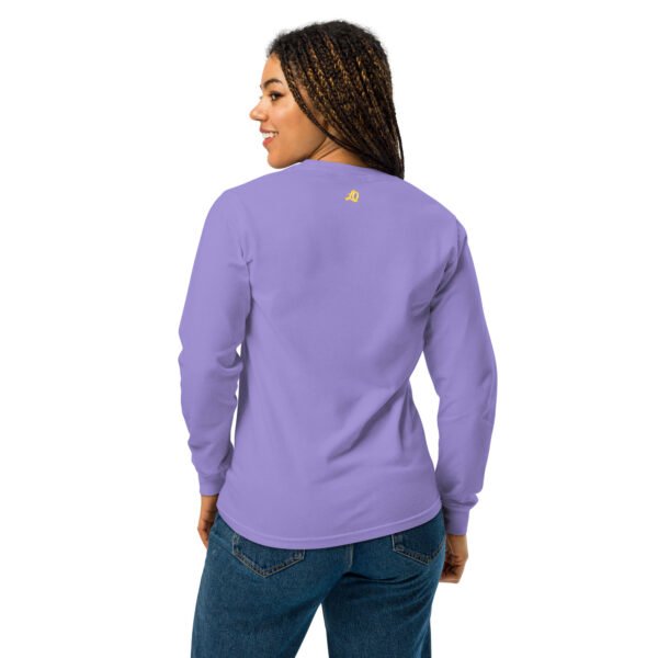 unisex-garment-dyed-heavyweight-long-sleeve-shirt-violet-back-698bb843e1875.jpg Trama