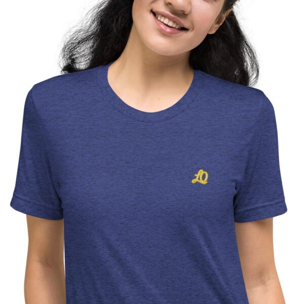 unisex-tri-blend-t-shirt-navy-triblend-zoomed-in-698bb570e156b.jpg Penombra