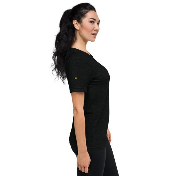unisex-tri-blend-t-shirt-solid-black-triblend-right-698bb570c37e4.jpg Penombra